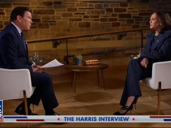 Kamala Harris, la candidata democratica all'elezione presidenziale statunitense, ha partecipato all'intervista con la Fox News alla ricerca di voti da un pubblico che pende in grande misura a destra. L'intervista è stata vista da quasi 8 milioni di telespettatori, secondo il Nielsen rating.