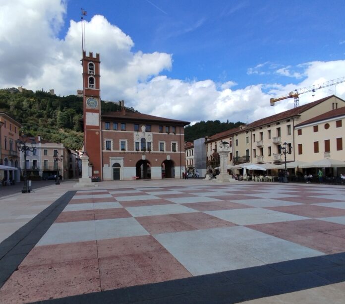 Piazza degli scacchi a Marostica