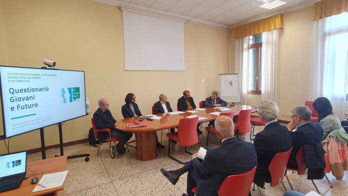 La presentazione del convegno e del questionario dell'Istituto Rezzara