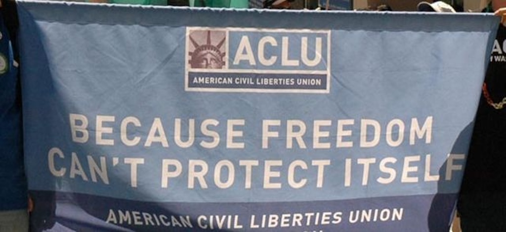 La American Civil Rights Union (ACLU), seguendo l'esempio della California, sta mobilitando i suoi 500 avvocati per la protezione dei diritti civili che potrebbero essere in pericolo nel secondo mandato di Trump.