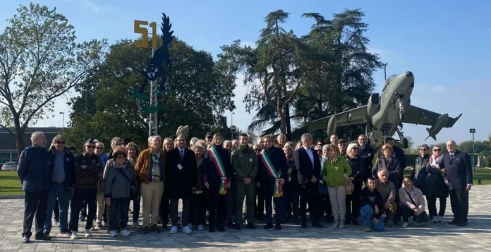 Il sindaco di Vicenza Possamai in visita all’Aeroporto militare di Istrana