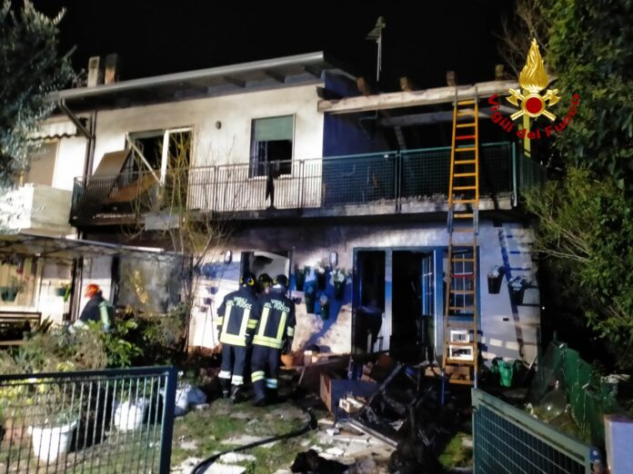 incendio abitazione montecchio precalcinno