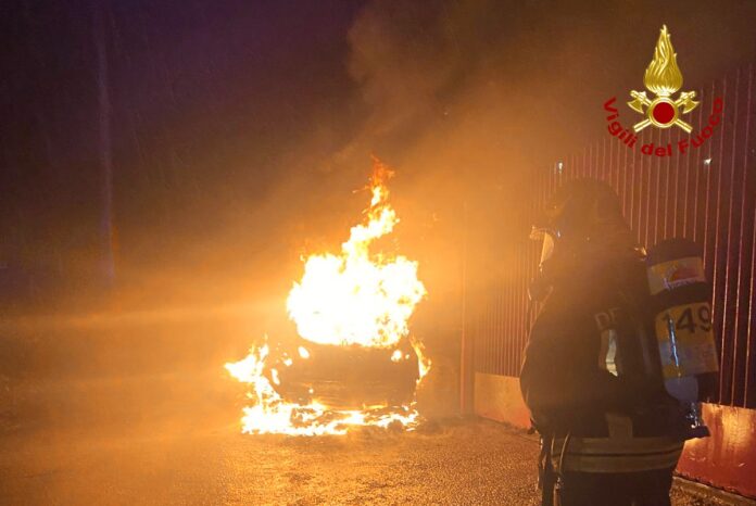 solagna incendio auto