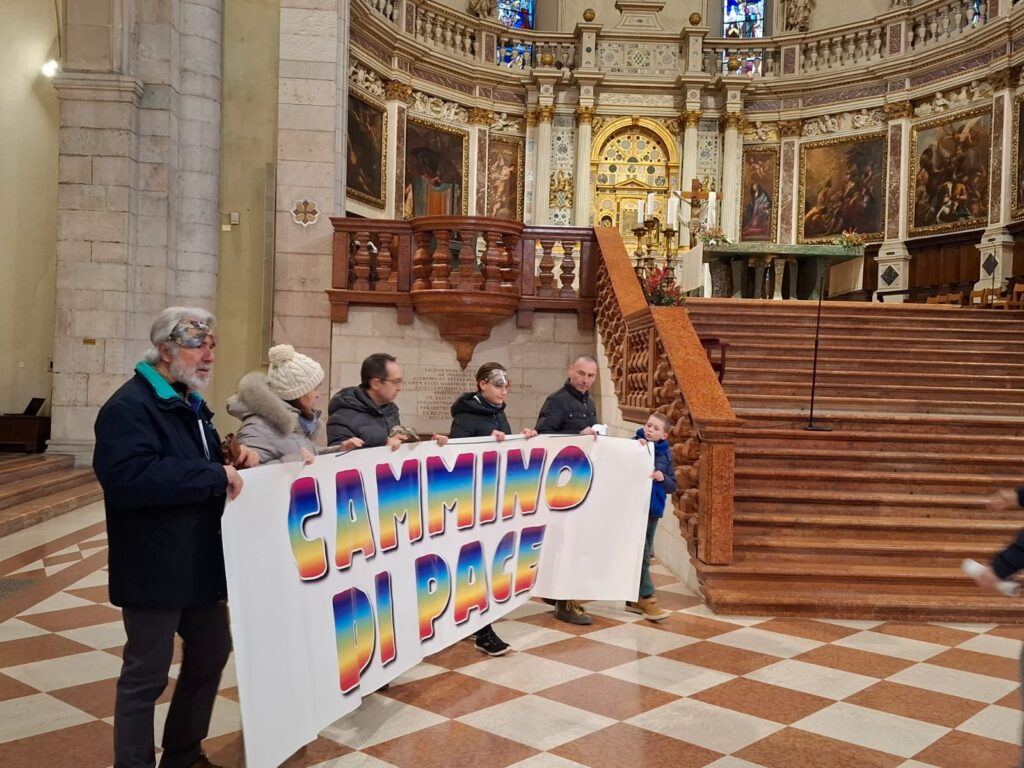 1° gennaio 2025, lo striscione del Cammino diocesano di Pace