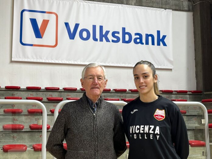 Volksbank Vicenza volley, Martina Ghezzi con il presidente Franco Scanagatta