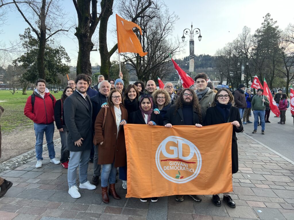 Giovani democratici di Vicenza alal manifestazione antifascista