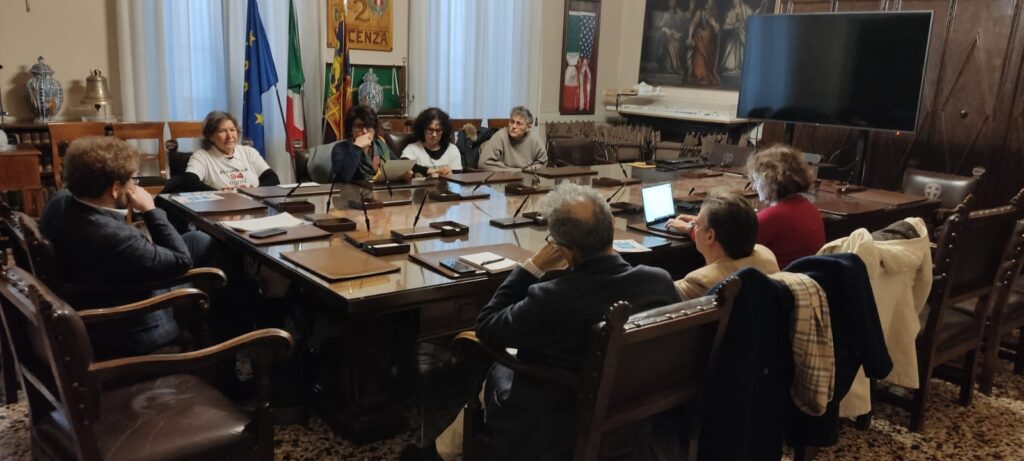 mamme no pfas incontro in sala giunta