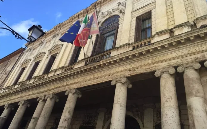 palazzo trissino comune vicenza variazione di bilancio