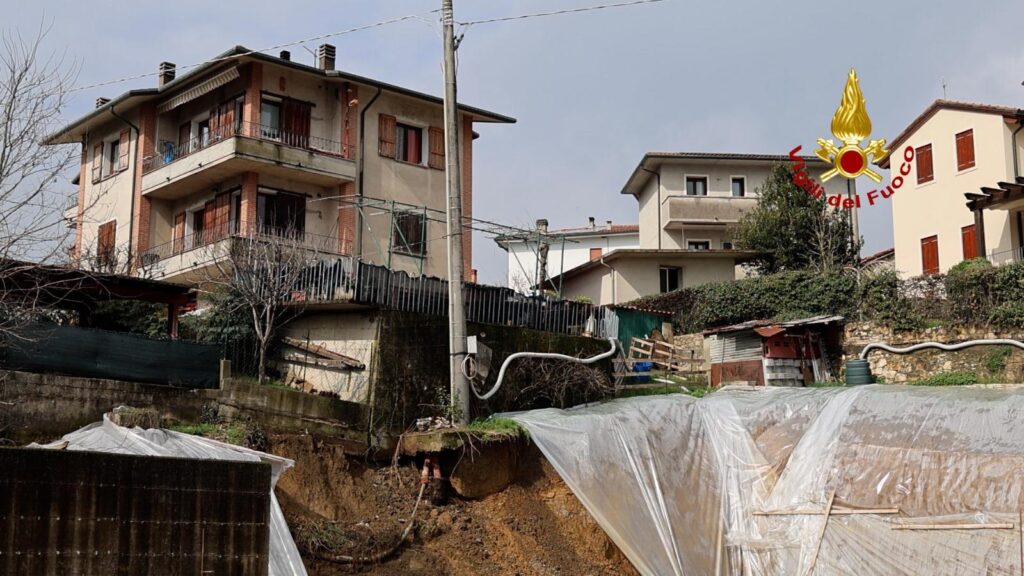 smottamento a monteviale palo della luce