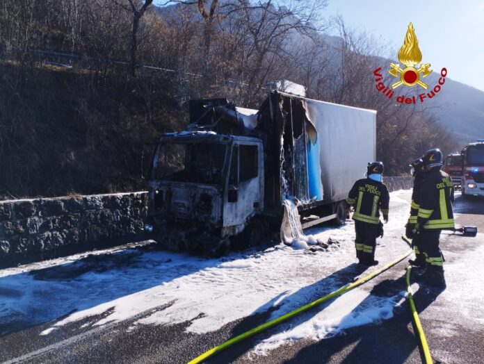 Cogollo del Cengio camion incendio